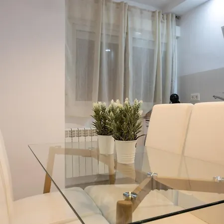 Appartement Center Deluxe Ii *