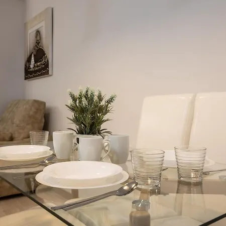 Appartement Center Deluxe Ii