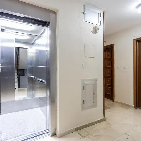 Center Deluxe Ii Apartman